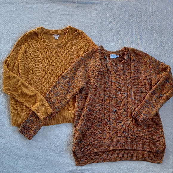 Mossimo Supply Co. Sweaters - Mossimo Time & Tru sweaters